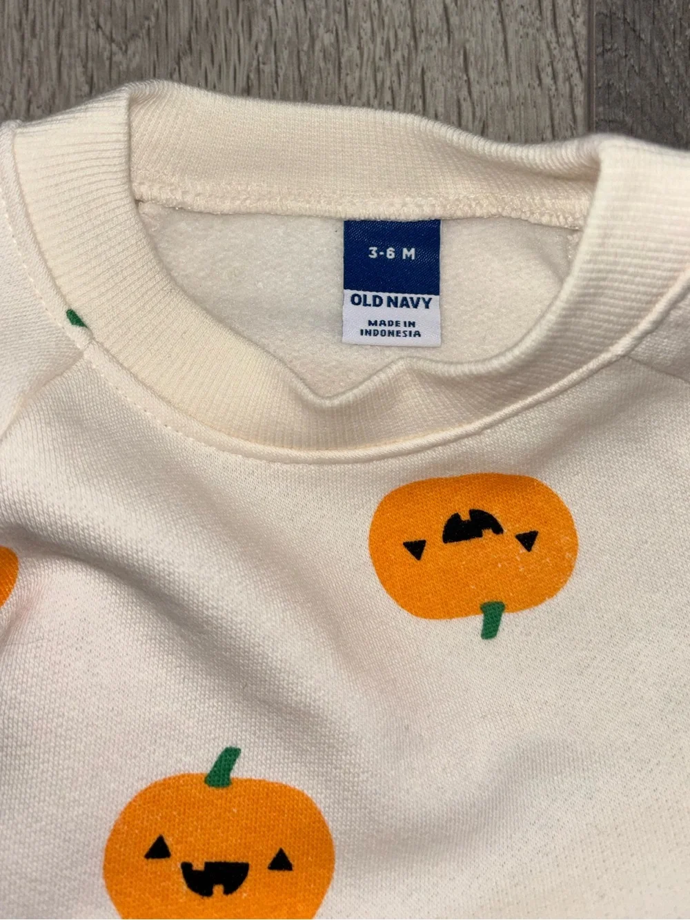 Old Navy Halloween Pumpkin Romper 3-6 Months New
